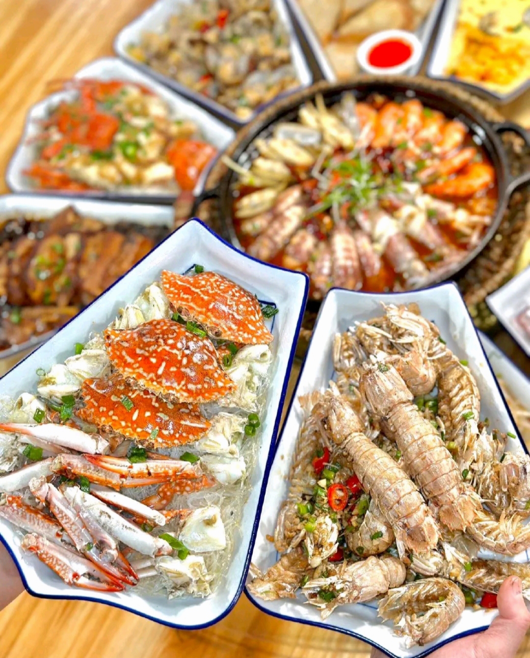 东山壹号海鲜餐厅(金銮名都店)