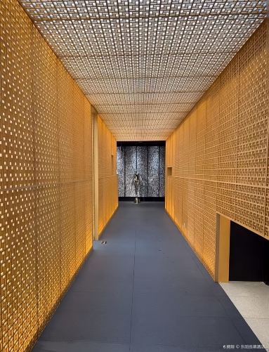 Gallery 4