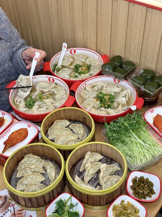 吉祥馄饨(现代城建大厦店)