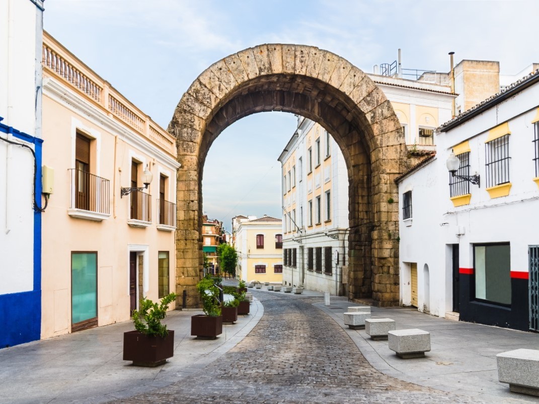 西班牙世界遗产宝藏城市：埃斯特雷马杜拉