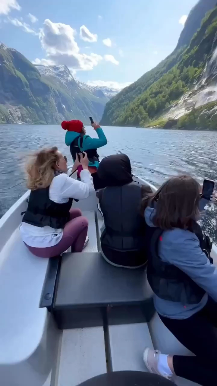 大自然的鬼斧神工:挪威的瀑布