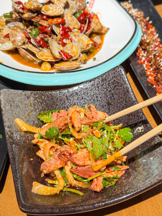 猫公子纸上烤鱼烧烤·小龙虾· Bistro小酒馆(格畈店)