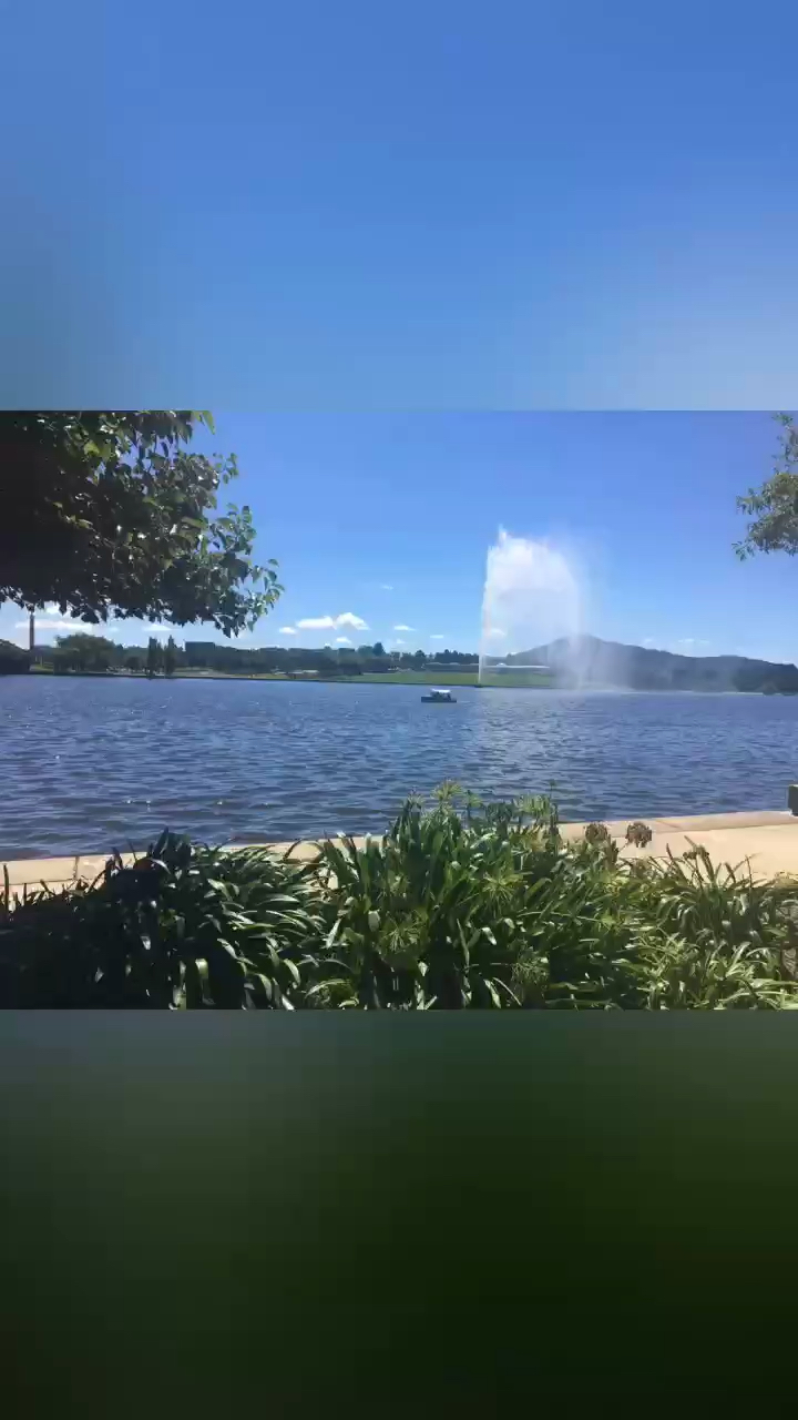 伯利·格里芬湖上的大喷泉
