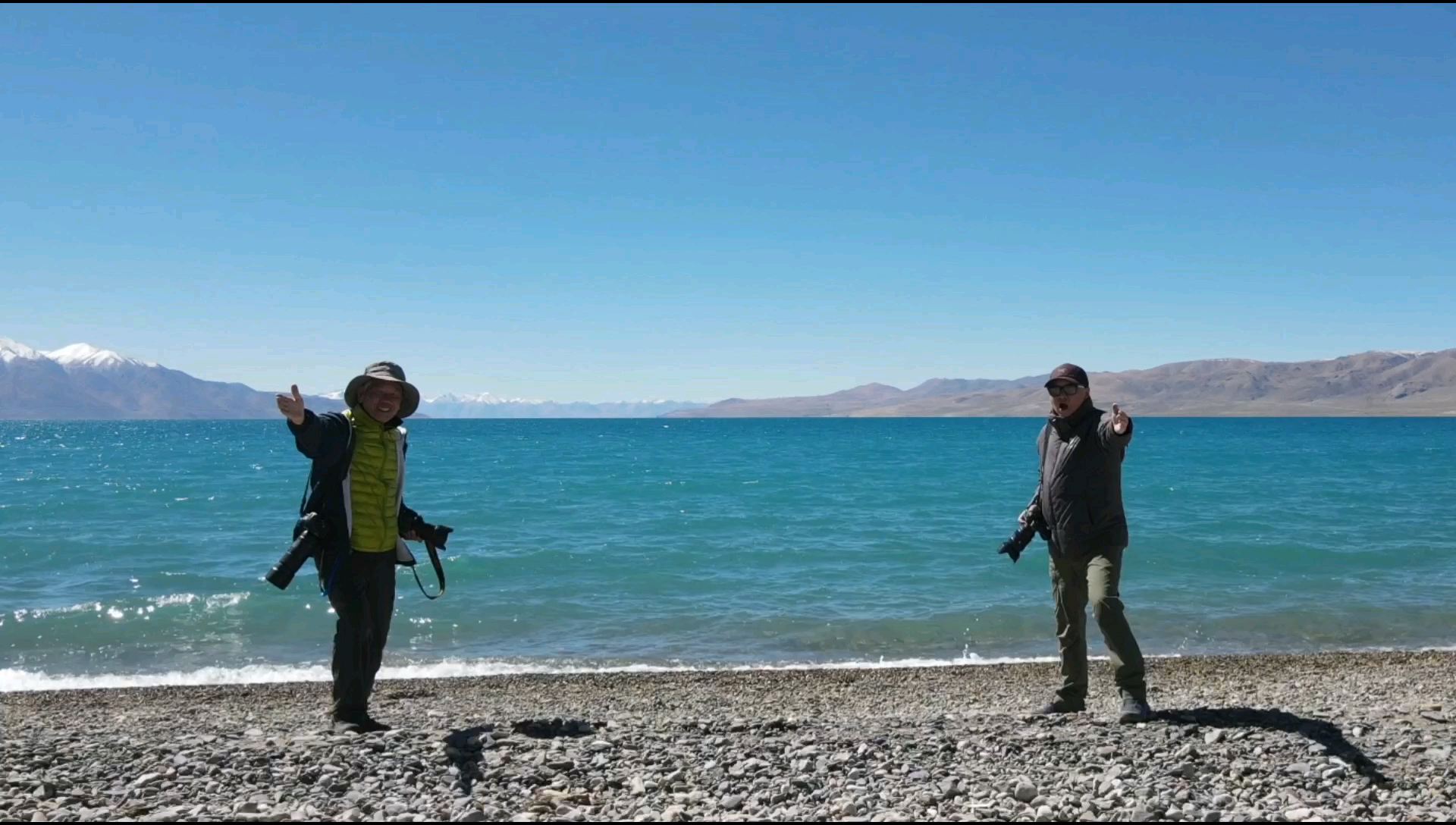 当惹雍措，是西藏面积第四 大湖，中国第二深的湖，是西藏最古老的雍仲本教徒崇拜的最大的圣湖。当惹雍措为