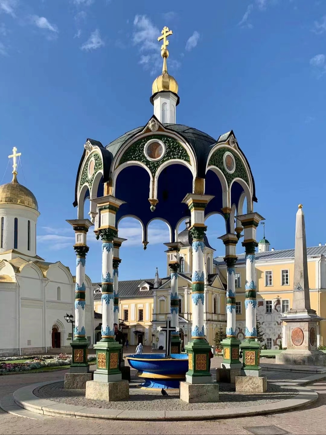 俄罗斯🇷🇺丨圣三一大修道院