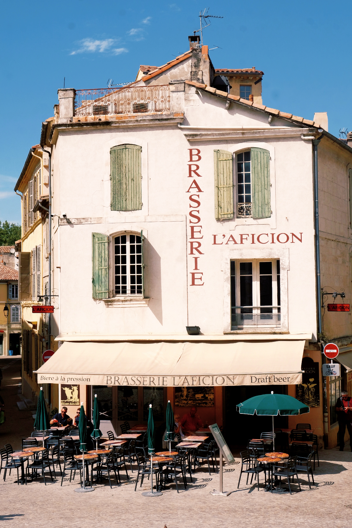 南法普罗旺斯最不像城市的城市—Arles