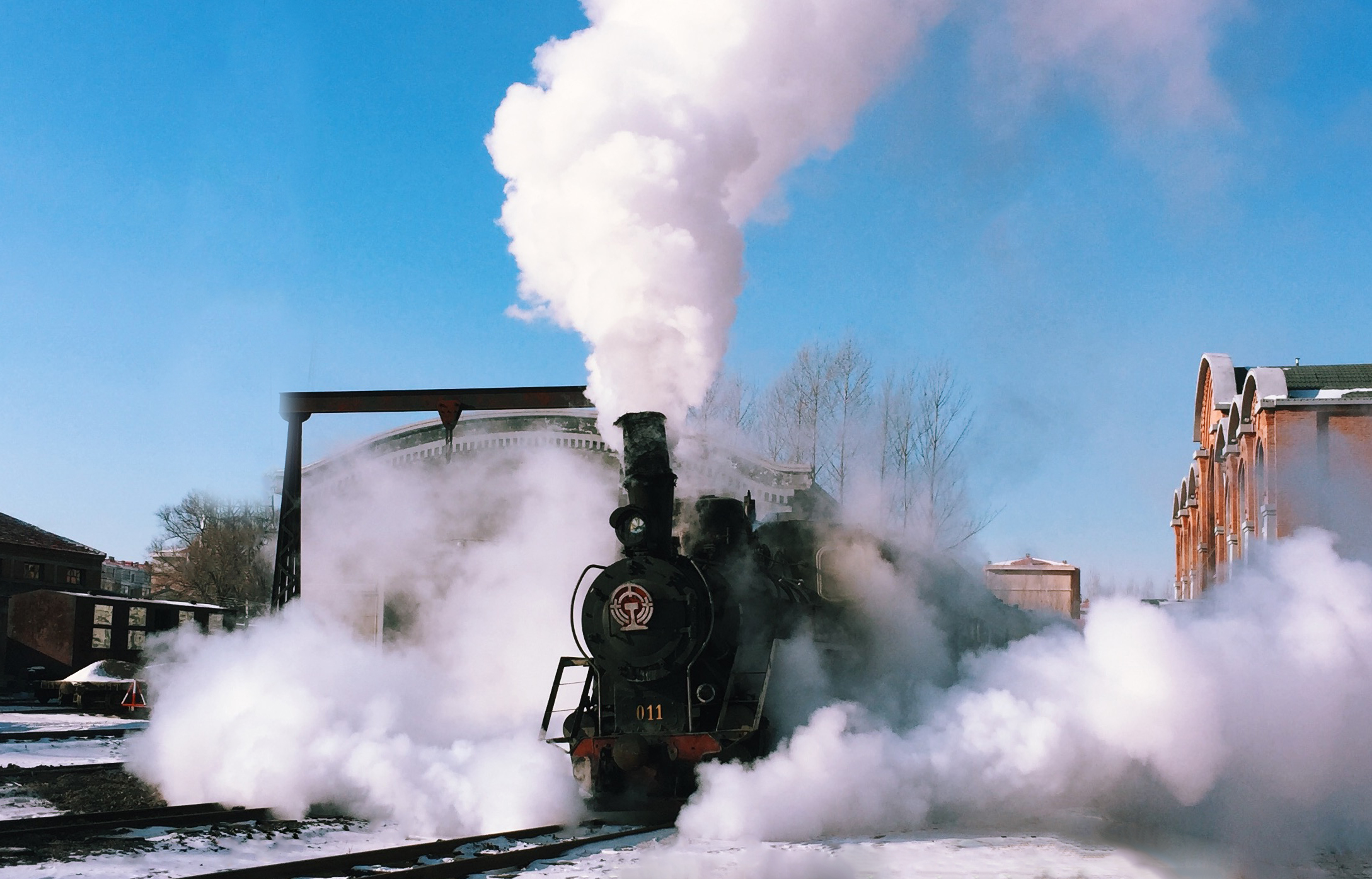在桦南，坐着蒸汽火车漫游时光