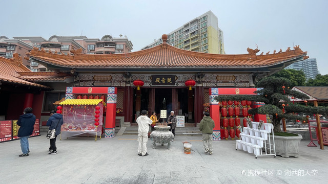 "有求必应"的广州黄大仙祠