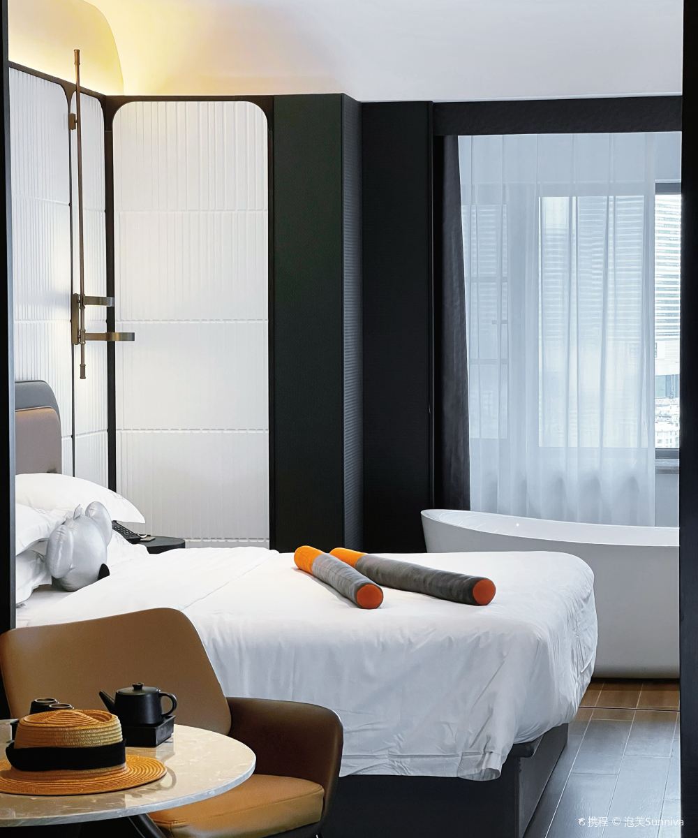 朵兰达V酒店(昆明海乐世界广福路店)图片