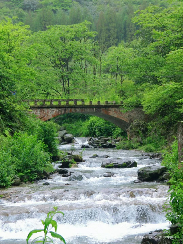 旅游攻略_玩转洪雅黑山村!