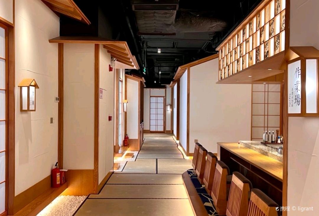 Gallery 2