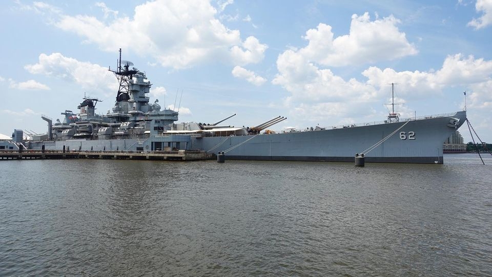 战舰新泽西号（Battleship New Jersey）