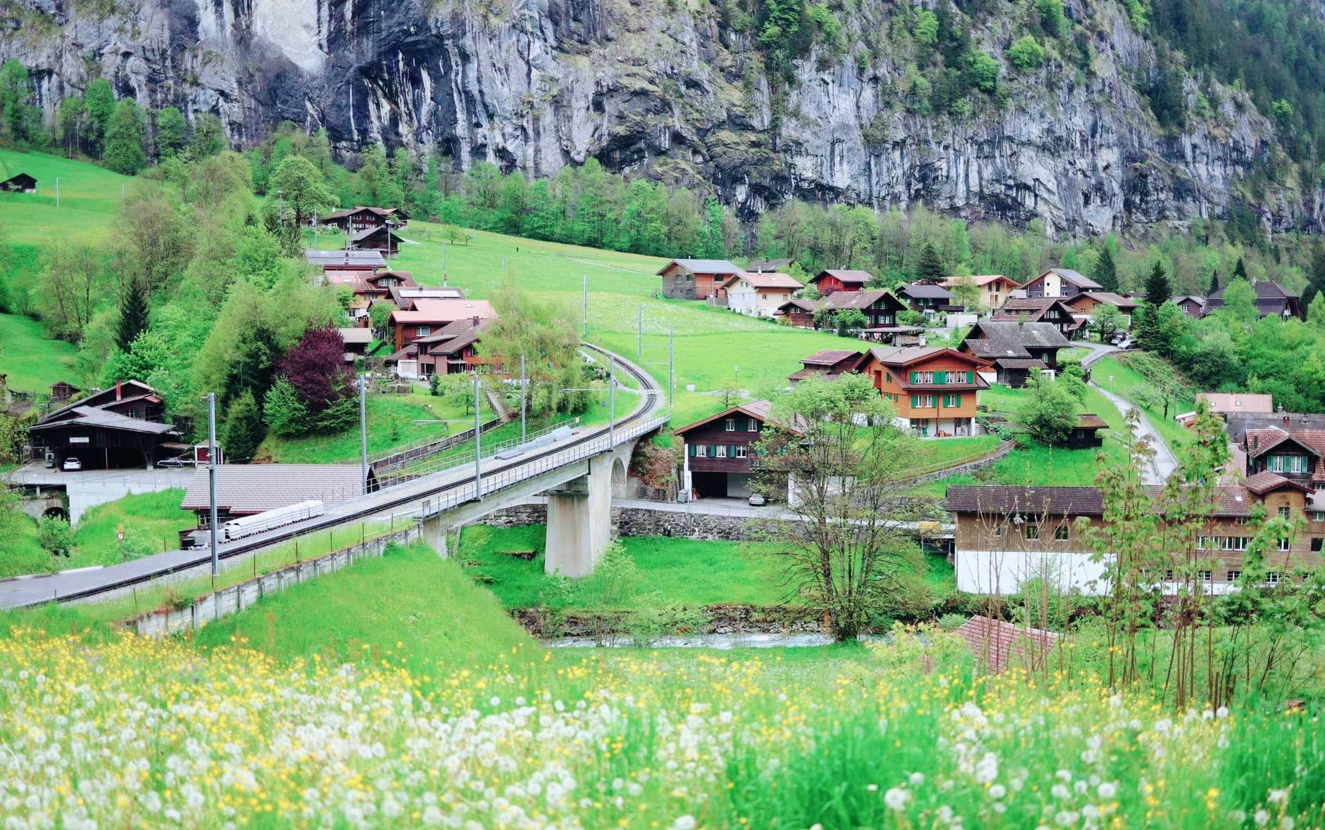 瑞士夏天的山的确很绝|附徒步路线