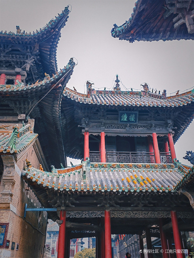 赊店古镇,位于河南省南阳市社旗县,是国家 aaaa 级文化旅游景区,有着