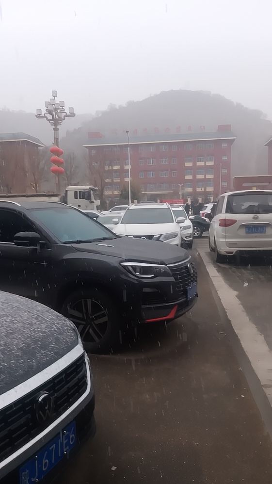 陕北进入冬季第一场雪