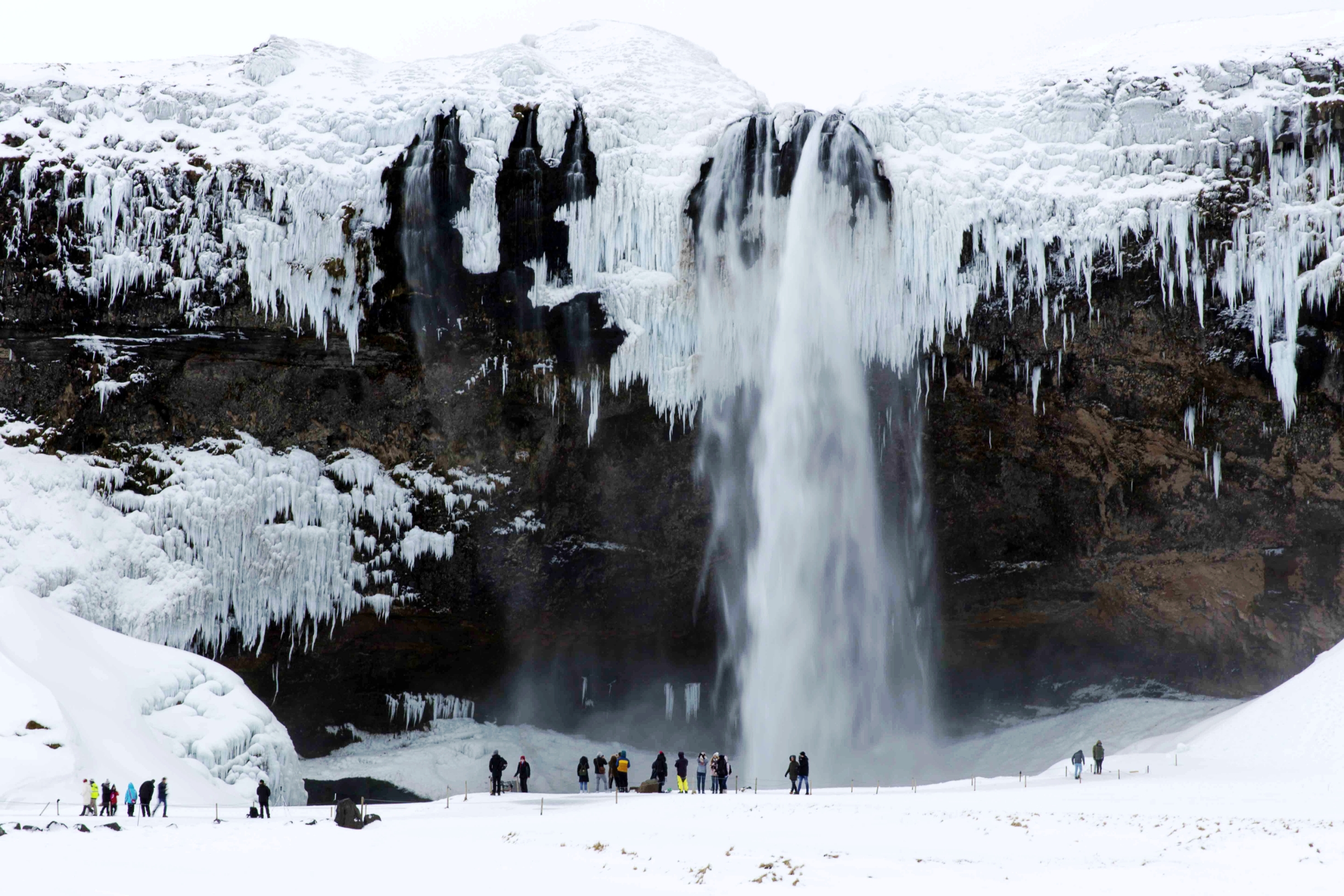 冰岛最大瀑布斯科加瀑布