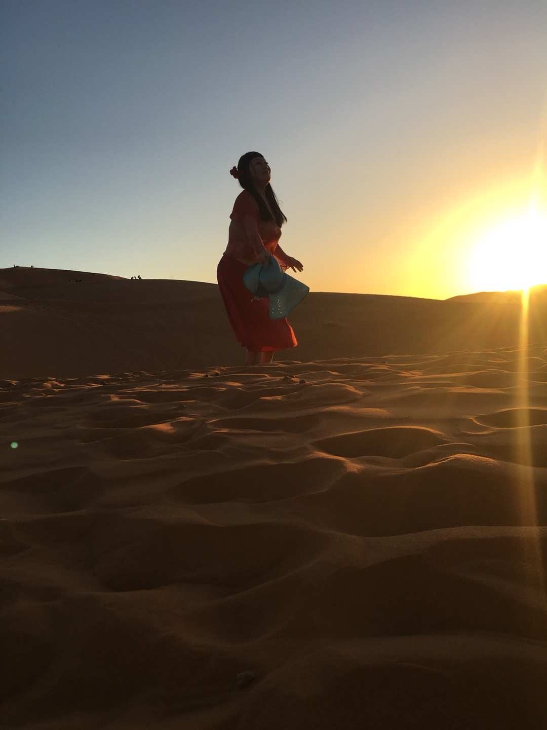 撒哈拉沙漠的日落夕阳余晖很美～