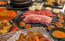 火起来烤肉店餐厅图片