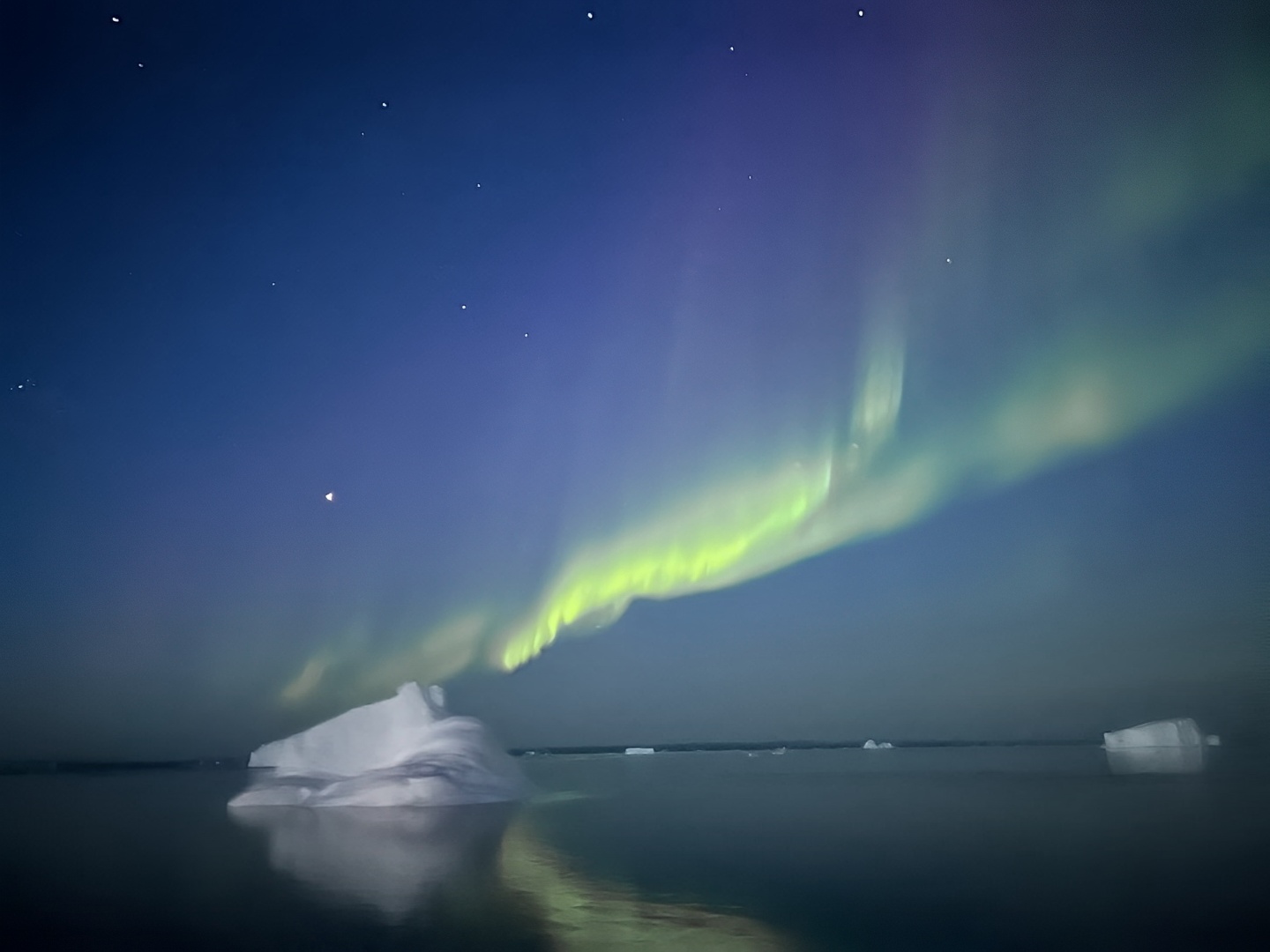 格陵兰🇬🇱的冰川和北极光