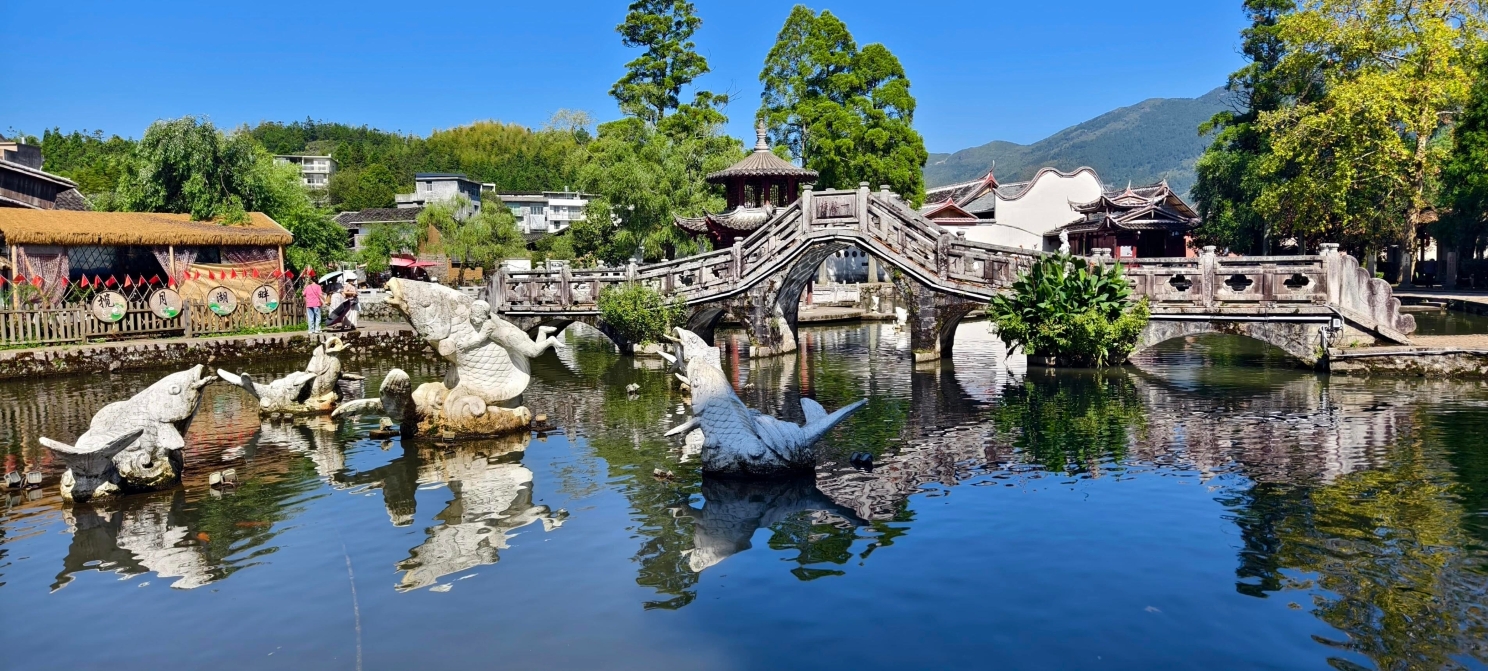 湖锋饭店餐厅图片