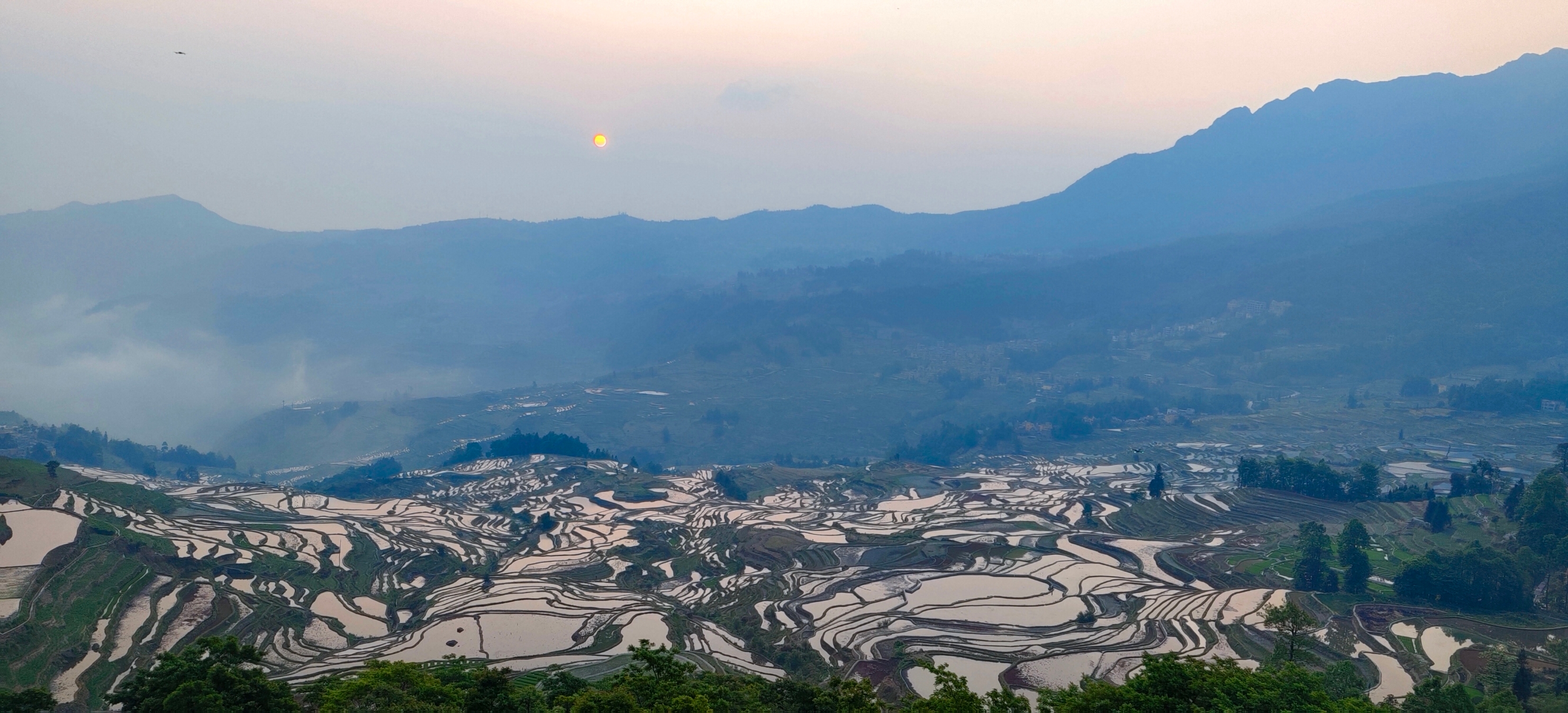 多依树梯田日出🌅🌅🌅🌅