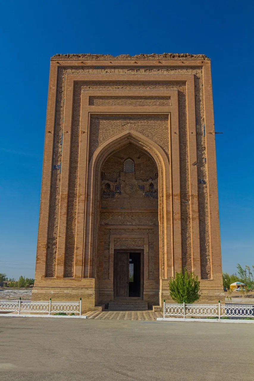 阿什哈巴德：探寻 Turkmenistan 的灵魂之城
