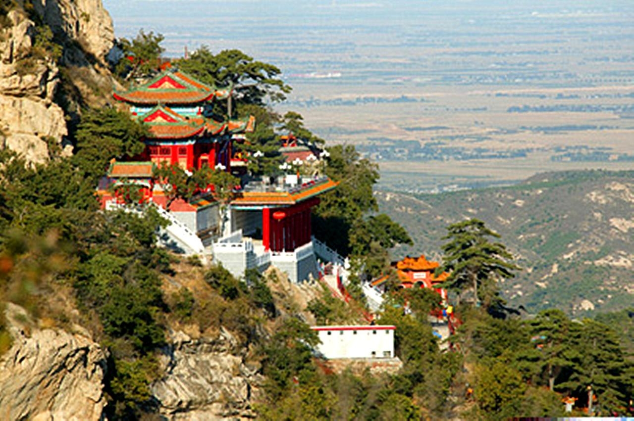 五一来辽宁旅游必去地点之青岩寺