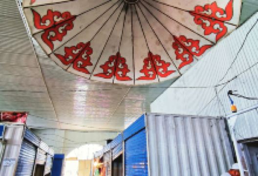 Jayma Bazaar Osh购物图片