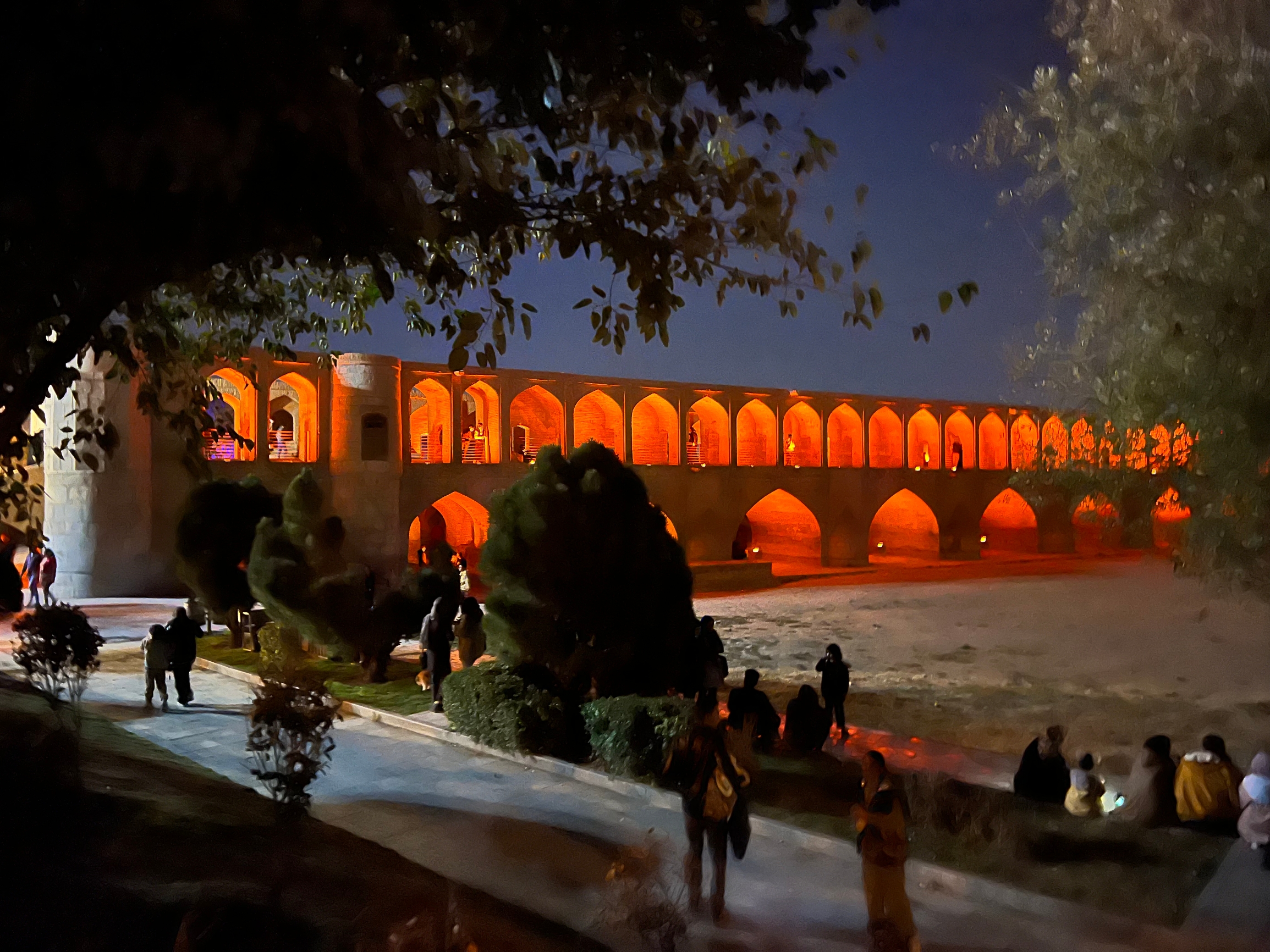 伊朗伊斯法罕三十三孔桥