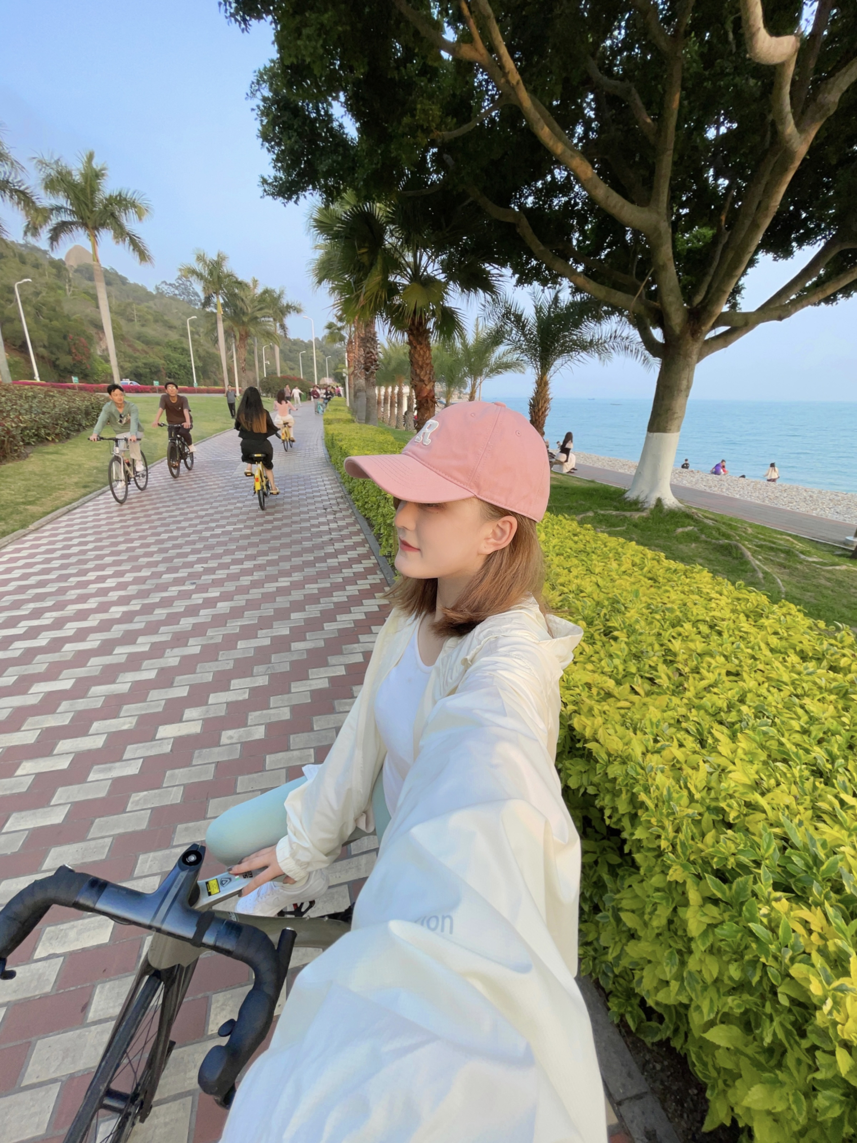 终于实现了海边骑行🚴🏻‍♀️太爱这种自由的感觉了！！