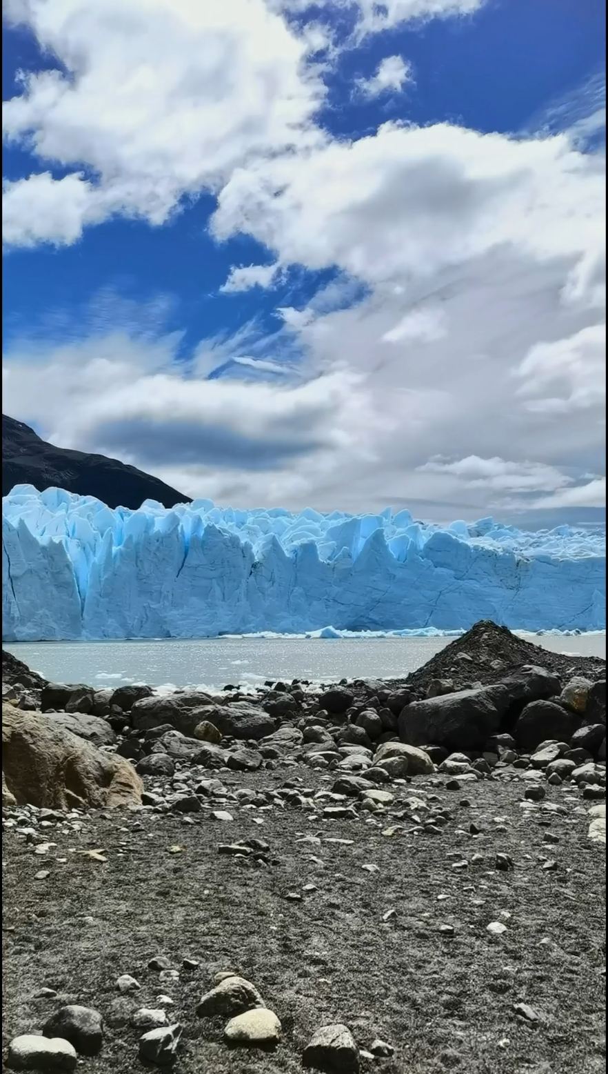 阿根廷阿拉法特的冰川壮观，就是路程太远