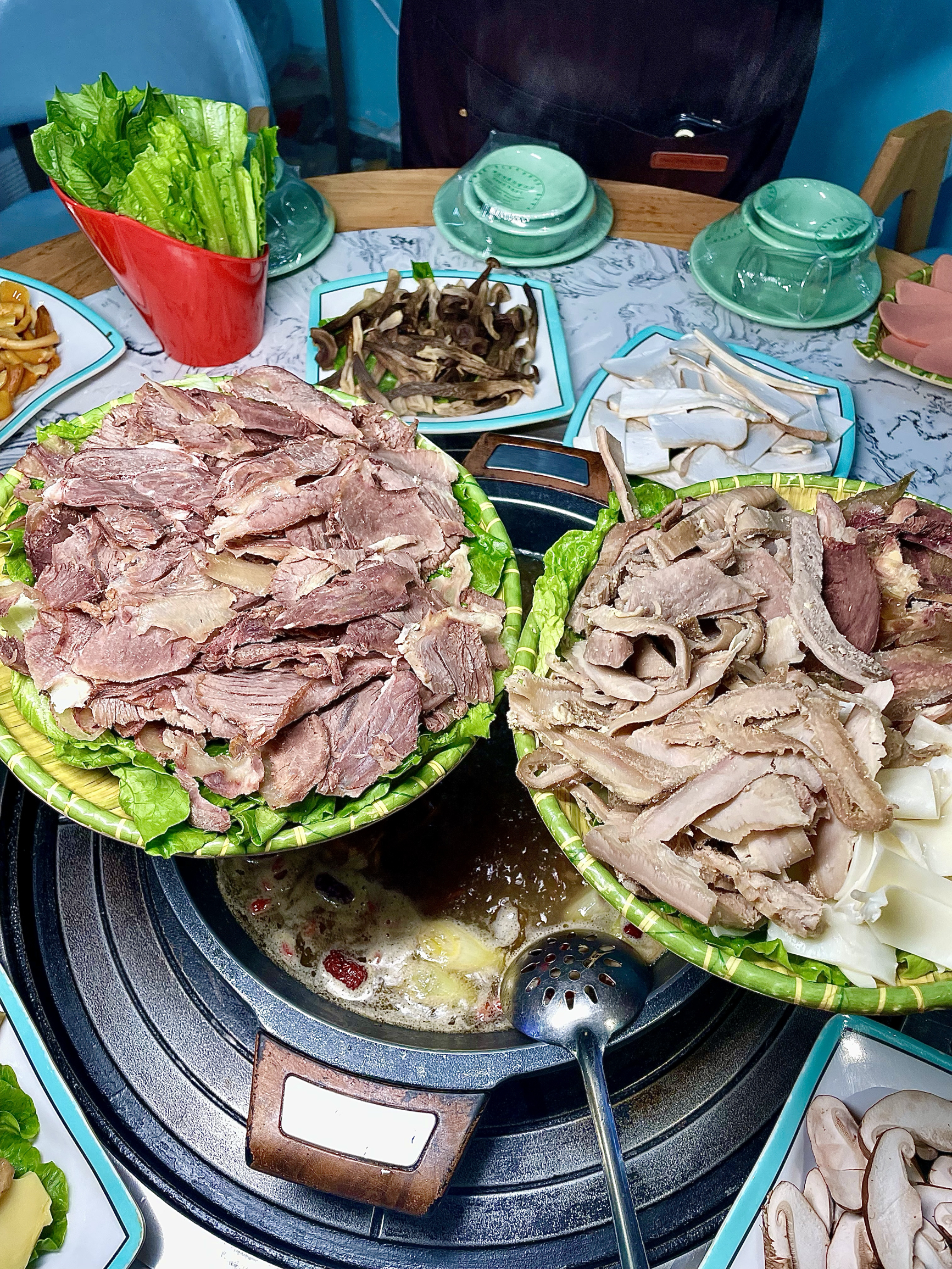 尚品牛味汤锅火锅(新都桥旗舰店)