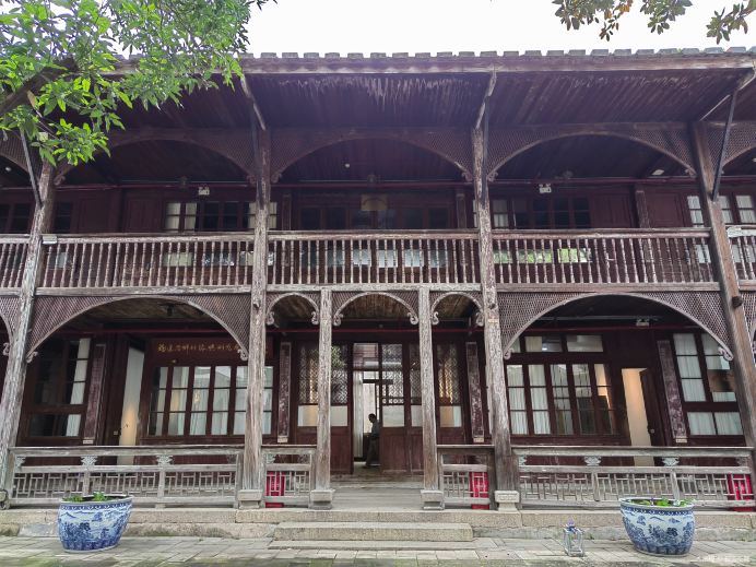 Gallery 4