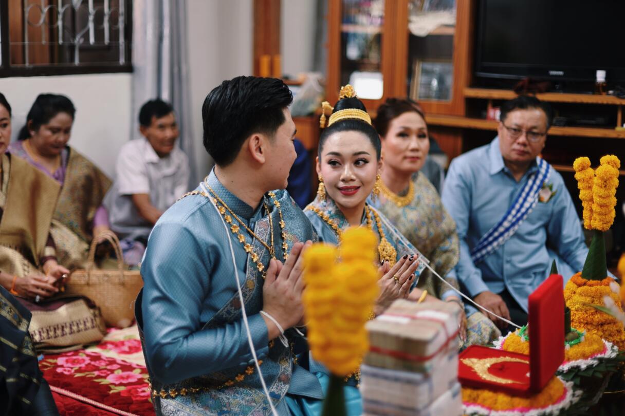 在老挝参加一场当地婚礼，男生都是倒插门？