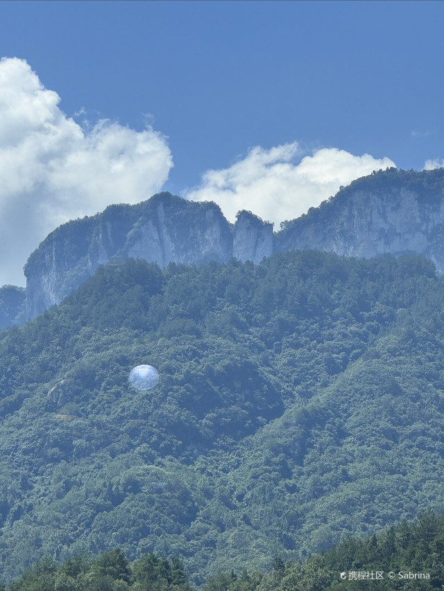 🌟 宜昌毛公山:一座山的红色记忆

站在长江三峡的游轮甲板上,两岸