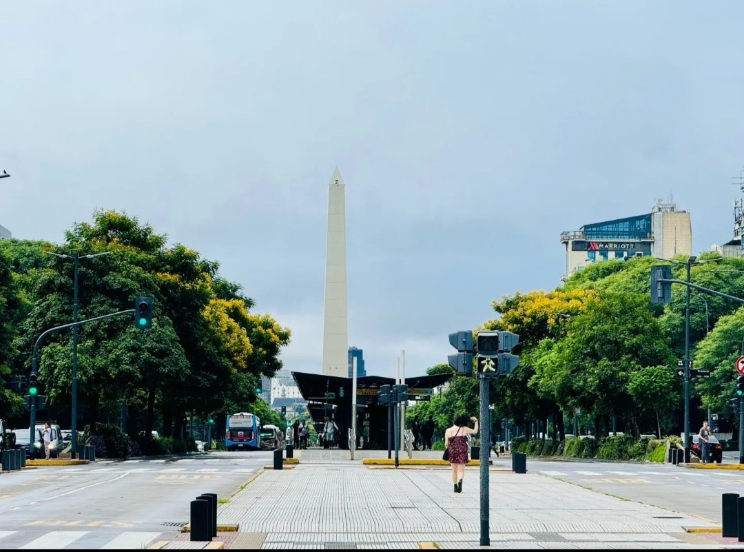 布宜诺斯艾利斯|七月九日大道