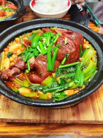 陶喜砂锅(三庆·齐盛广场店)