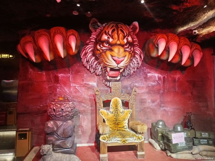 Gallery 2