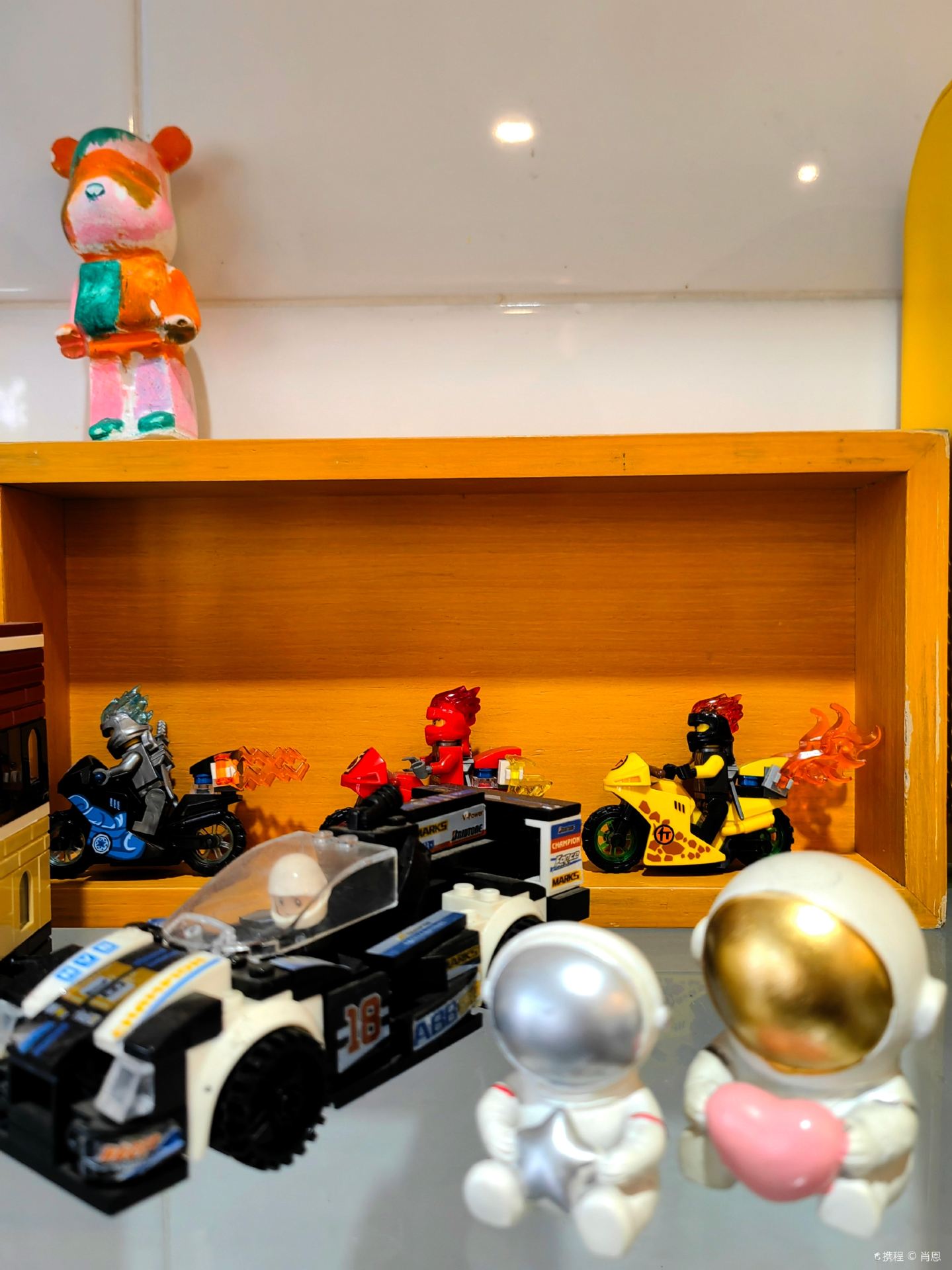 Gallery 2