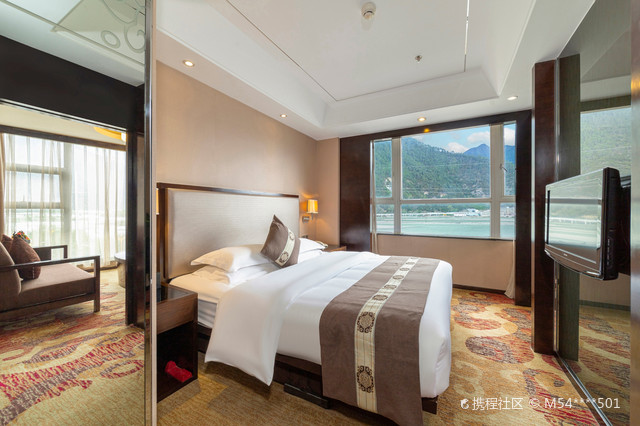 林芝岷山大酒店邂逅桃花源的地方