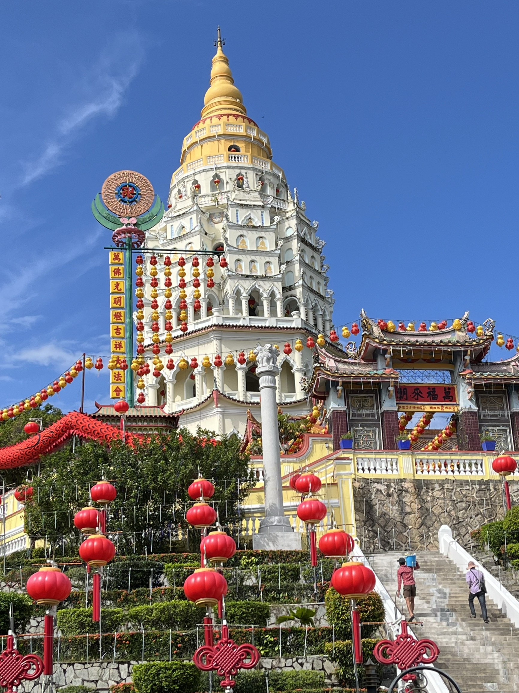 槟城极乐寺：东南亚最大的华人佛寺