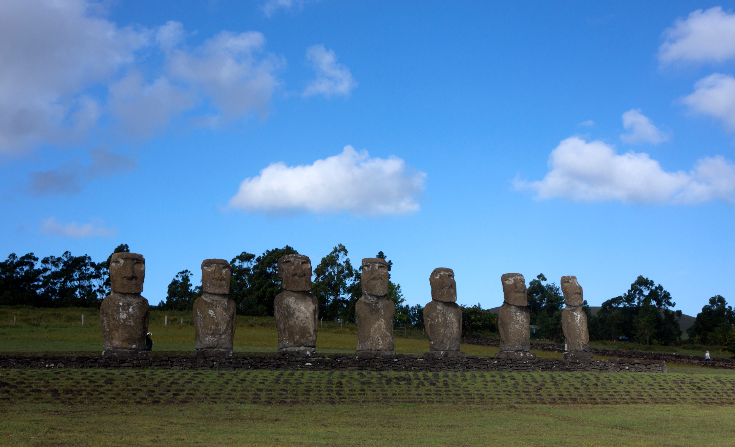 南太平洋上复活节岛上的石像