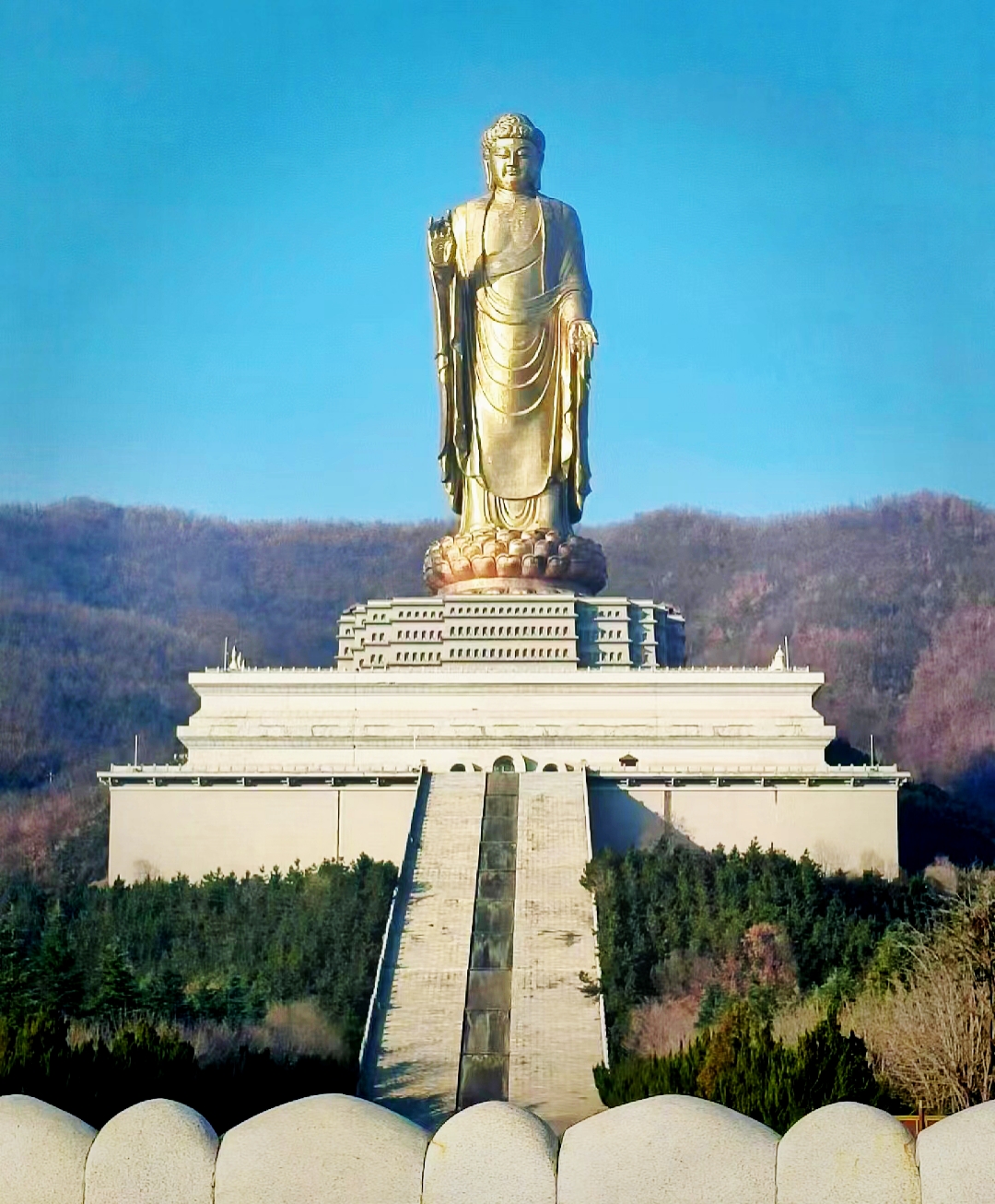 探索平顶山佛泉寺:世界最高佛像与世外桃源的完美交融