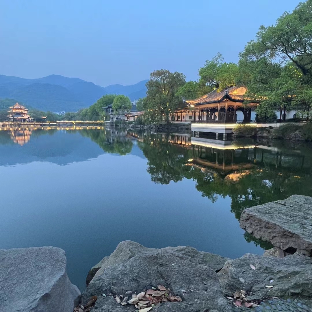 🌟穿越千年的宁静之旅——台州国清寺探秘之旅👣