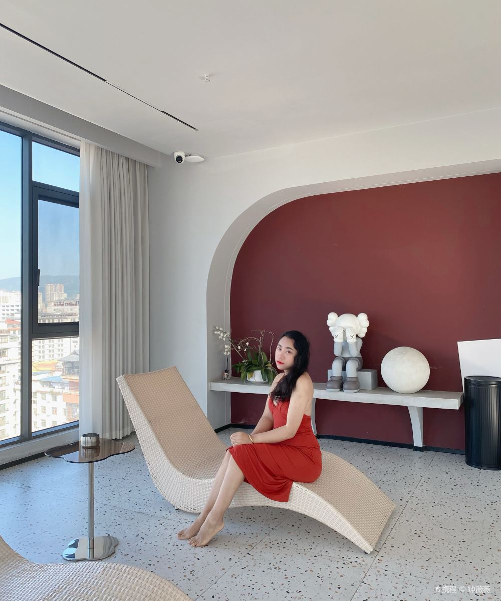 云泊居里酒店(西双版纳景洪告庄西双景星光夜市店)图片