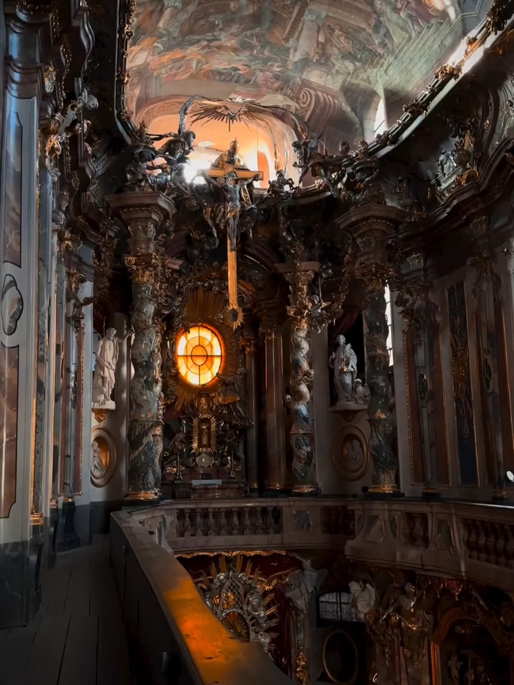 超美的晚期巴洛克风格，慕尼黑阿萨姆教堂