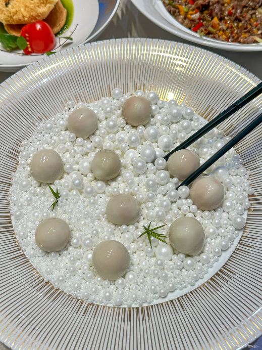 沁园美食文化城(新桥·沁园C区店)