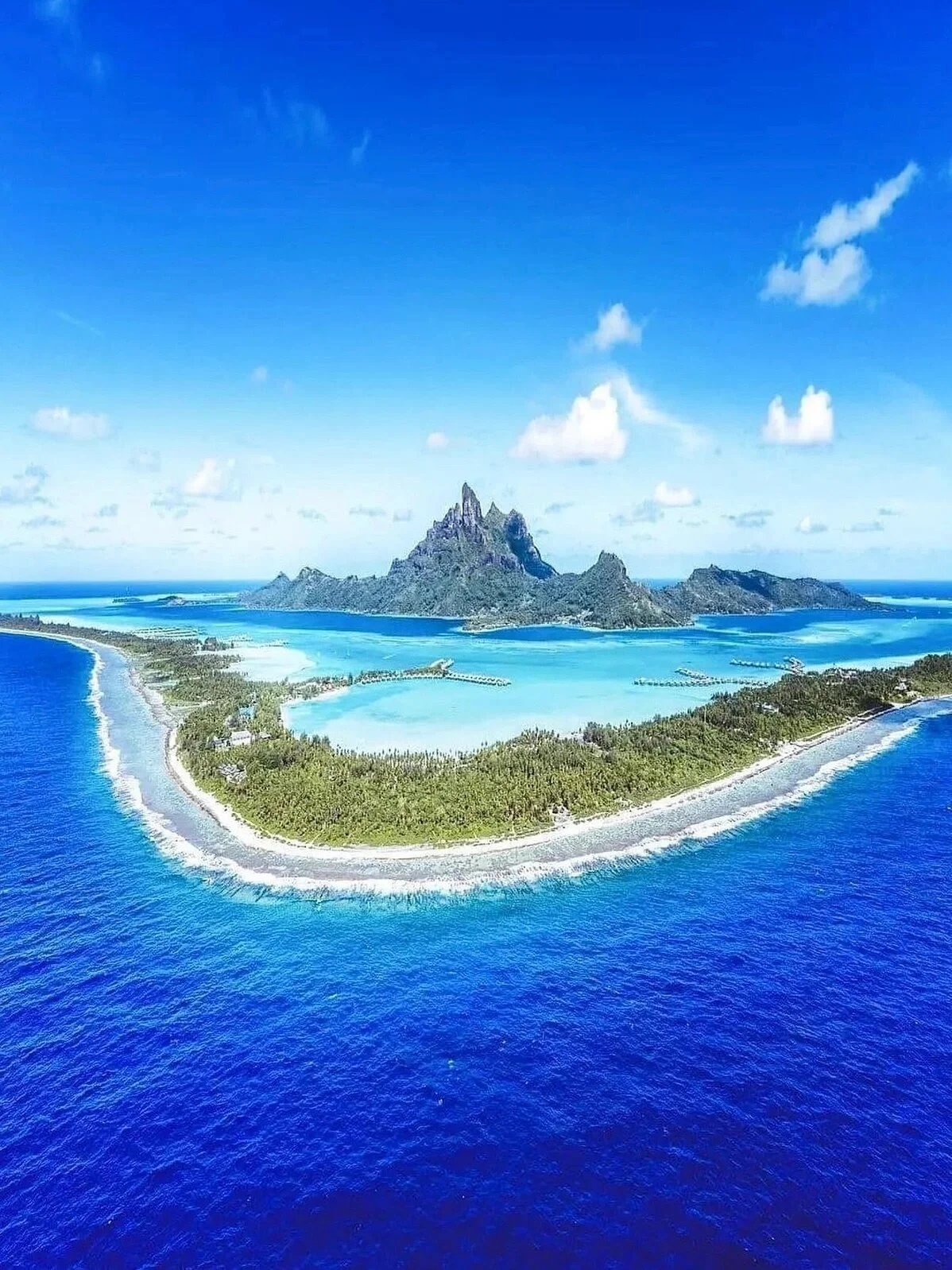 海岛界爱马仕 | 世界上最性感的岛屿之一波拉波拉岛