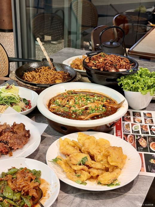 于掌勺·锅包肉·东北菜(东港旅游度假区—凯丹广场店)
