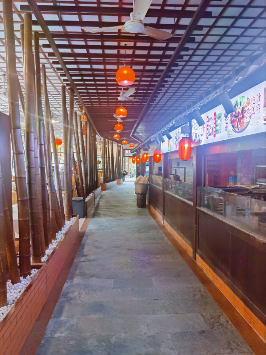 山卡拉餐厅·牛霸山牛肉火锅(圭峰店)